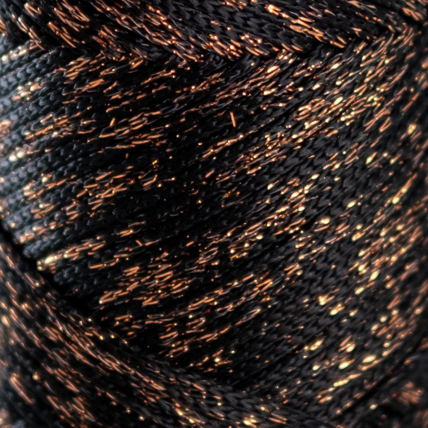 HobbyTrend-Macrame Glitter -270C