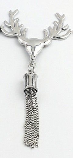 Deer Head & Tassel Buckles Silver