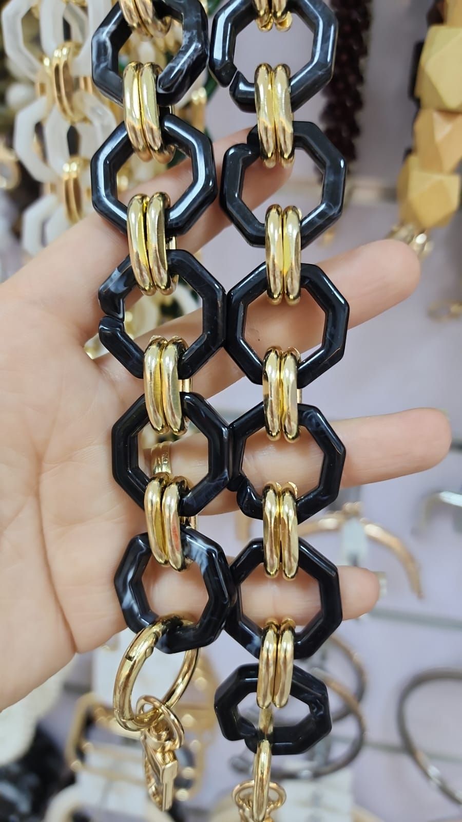 Acrylic ring  Chain Handle Black- 60 cm