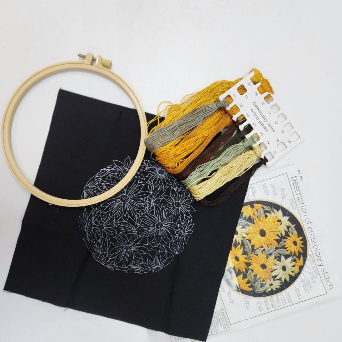 Flowers Painting Embroidery Sewing Kit - 893