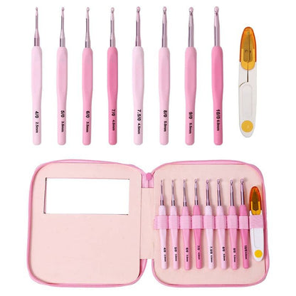 Hook set with scissor