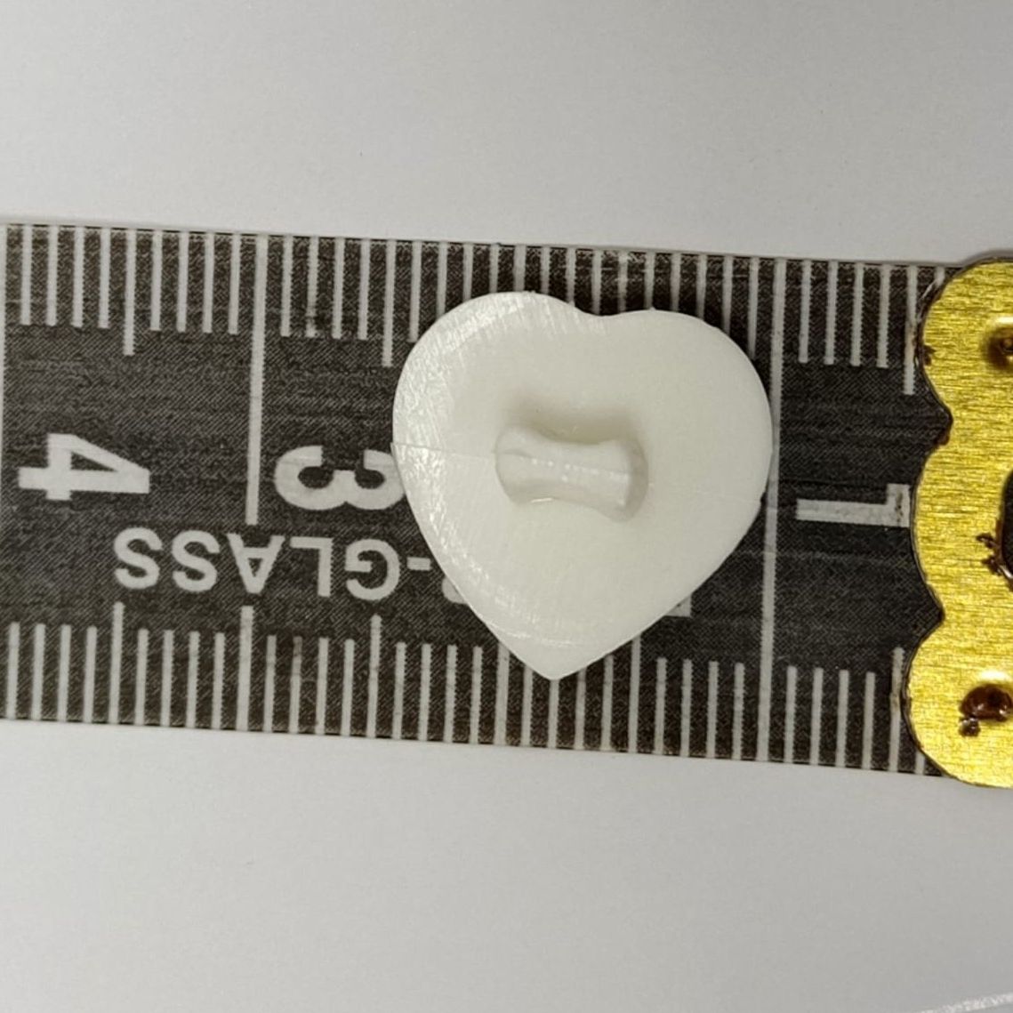 Buttons- 6 Pieces