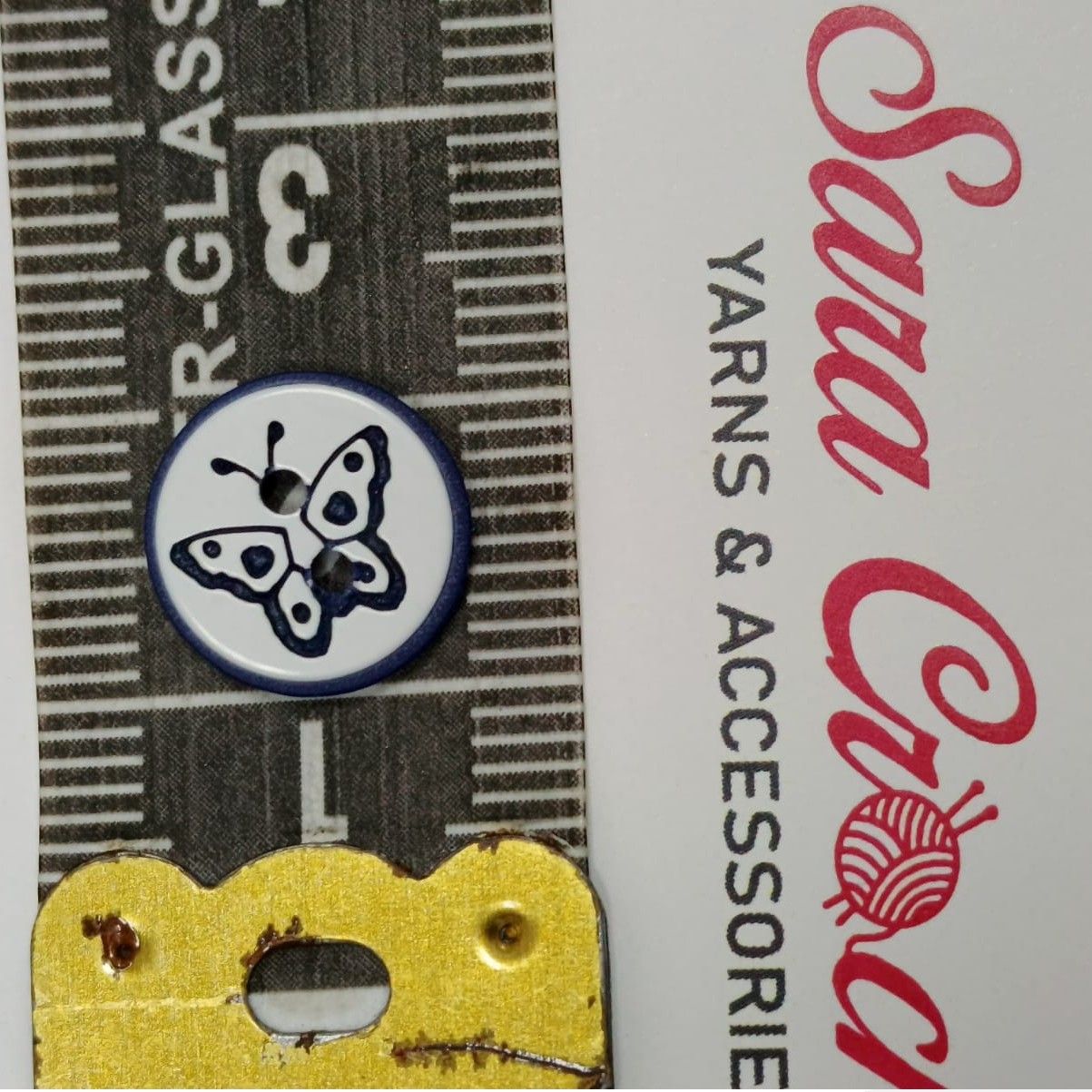 Buttons- 6 Pieces