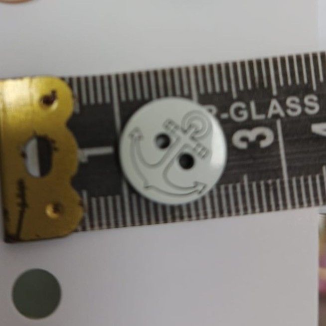 Buttons- 6 Pieces