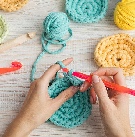 Online Beginner Crochet Classes with Sara - 60 Minutes